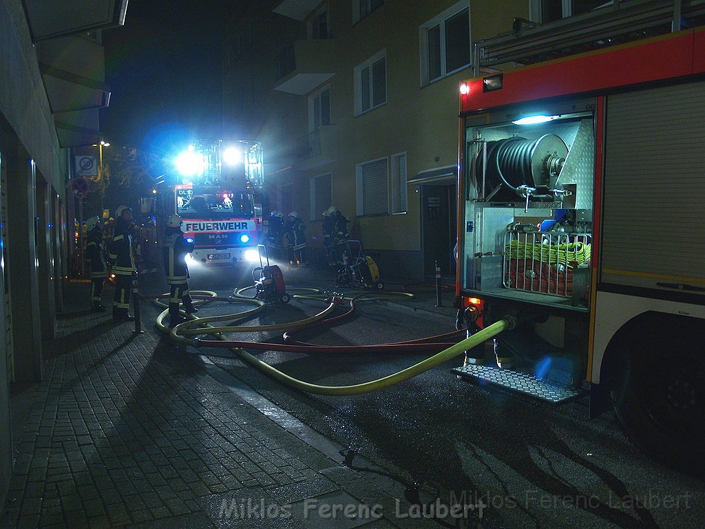 Feuer Koeln Deutz Arminiusstr P020.JPG